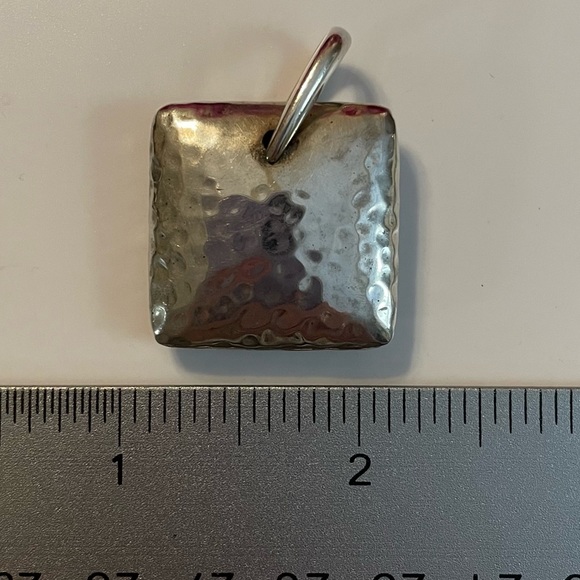 Silpada S1118 Iconic Puffy Hammered Square Pillow Sterling Silver Pendant - Picture 13 of 14